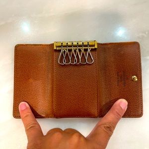 Louis Vuitton Brown Monogram 6 Key Ring Holder